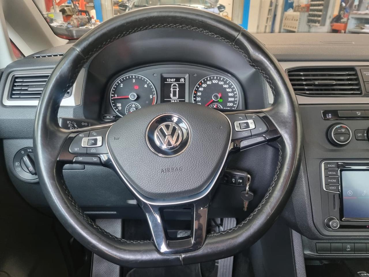 Volkswagen Caddy 2.0 TDI 102 CV DSG Trendline