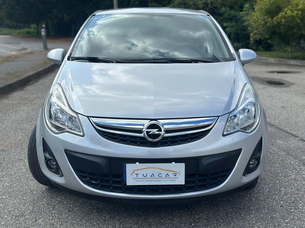 Opel Corsa Cosmo 1.2 Eco FLEX #6774