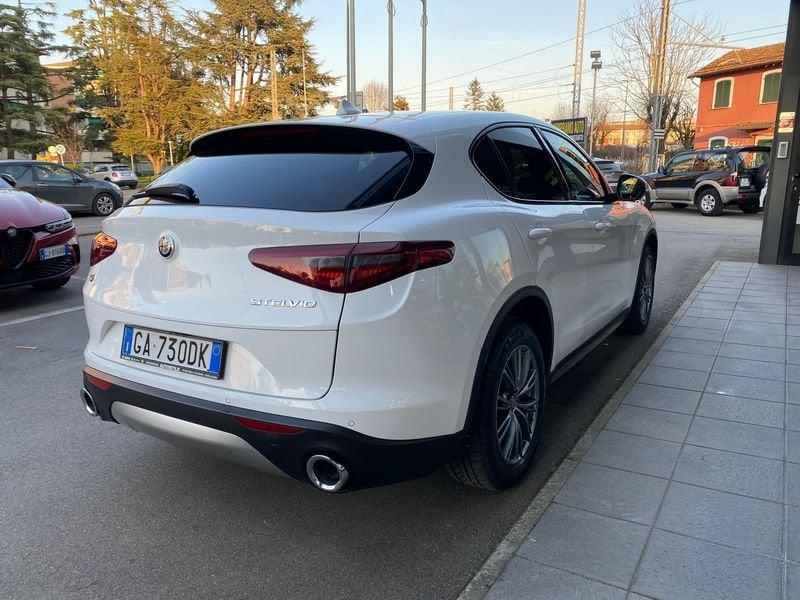 Alfa Romeo Stelvio 2.2 Turbodiesel 210 CV AT8 Q4 Executive Rif. Antonio