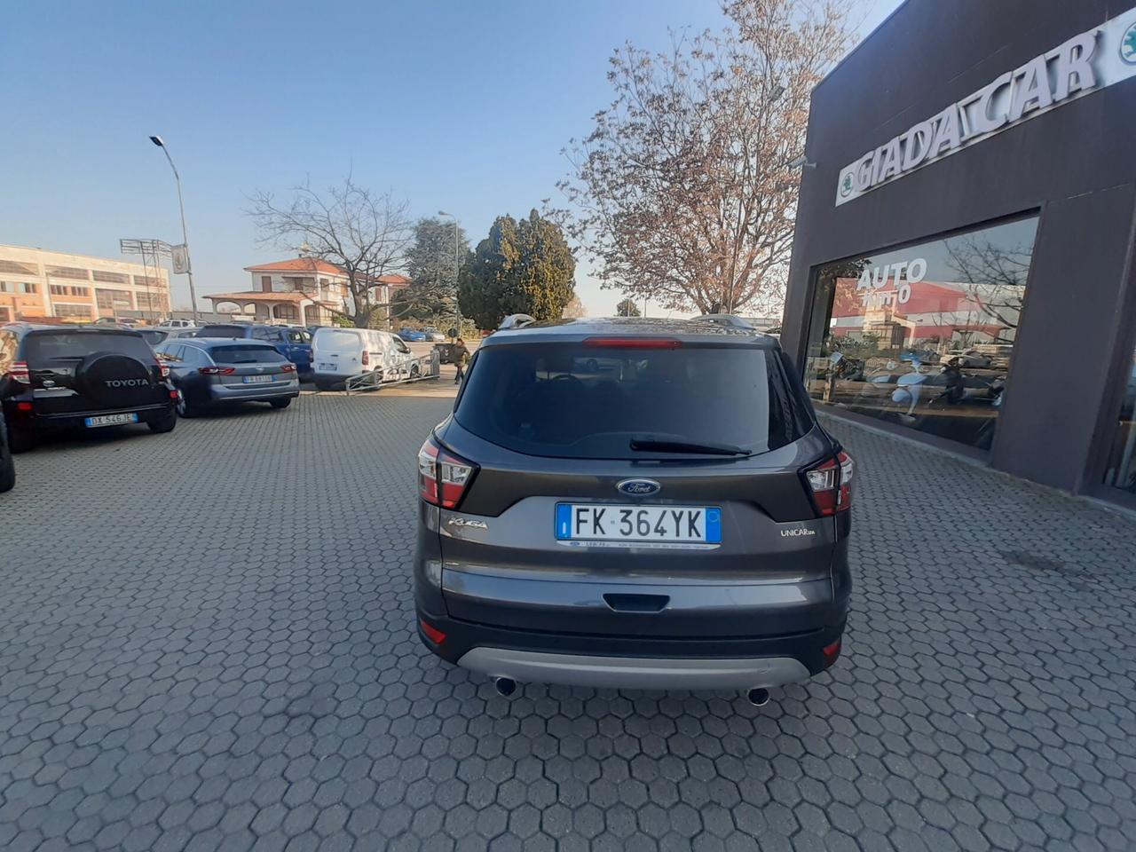 Ford Kuga 1.5 TDCI 120 CV S&S 2WD Titanium