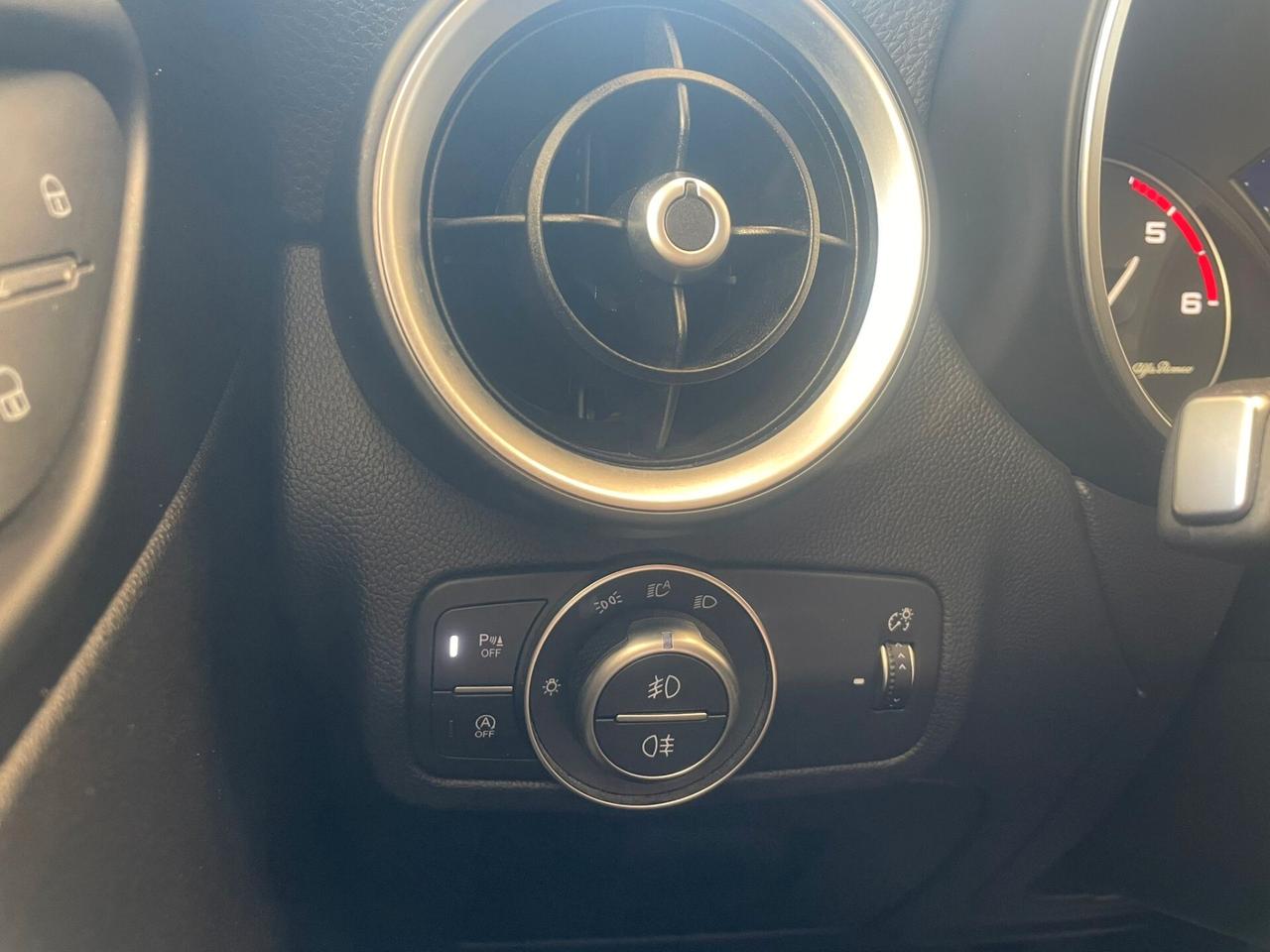 Alfa Romeo Stelvio 2.2 Turbodiesel 190 CV AT8 Q4 Executive