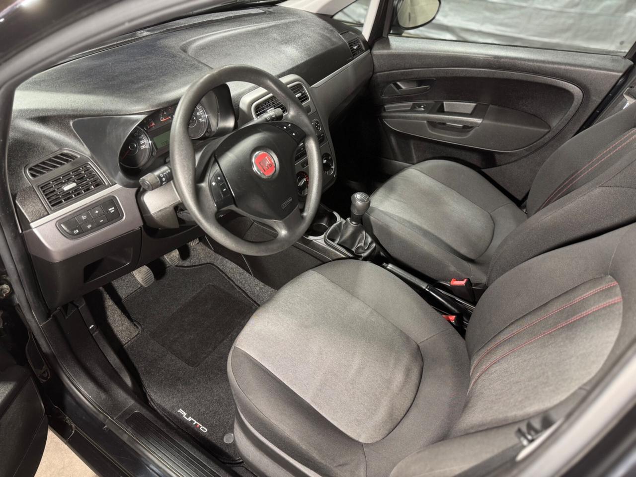 Fiat Punto 1.3 MJT 75CV 5 PORTE NEOPATENTATI