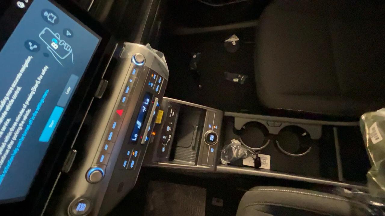 Hyundai Kona 1.6 HEV DCT Business 129CV