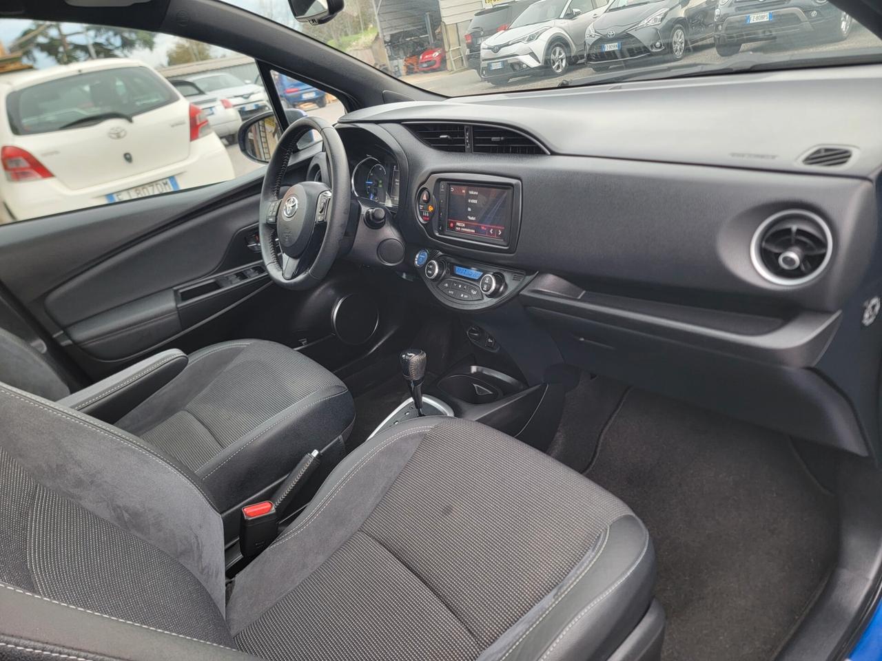 Toyota Yaris 1.5 Hybrid 5 porte Style SOLO 65 MILA KM !