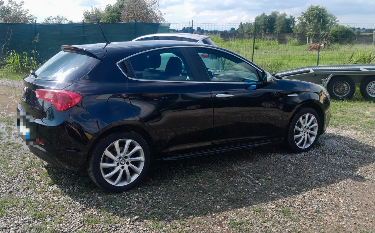 Alfa Romeo Giulietta 1.4 Turbo MultiAir Distinctive