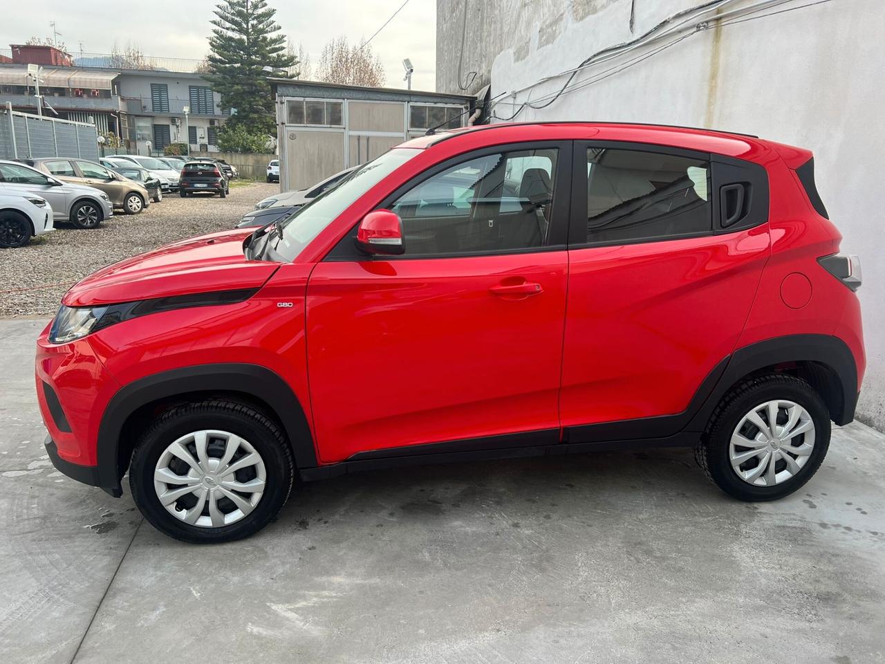 MAHINDRA KUV100 1.2 VVT K6+ 2025!!!