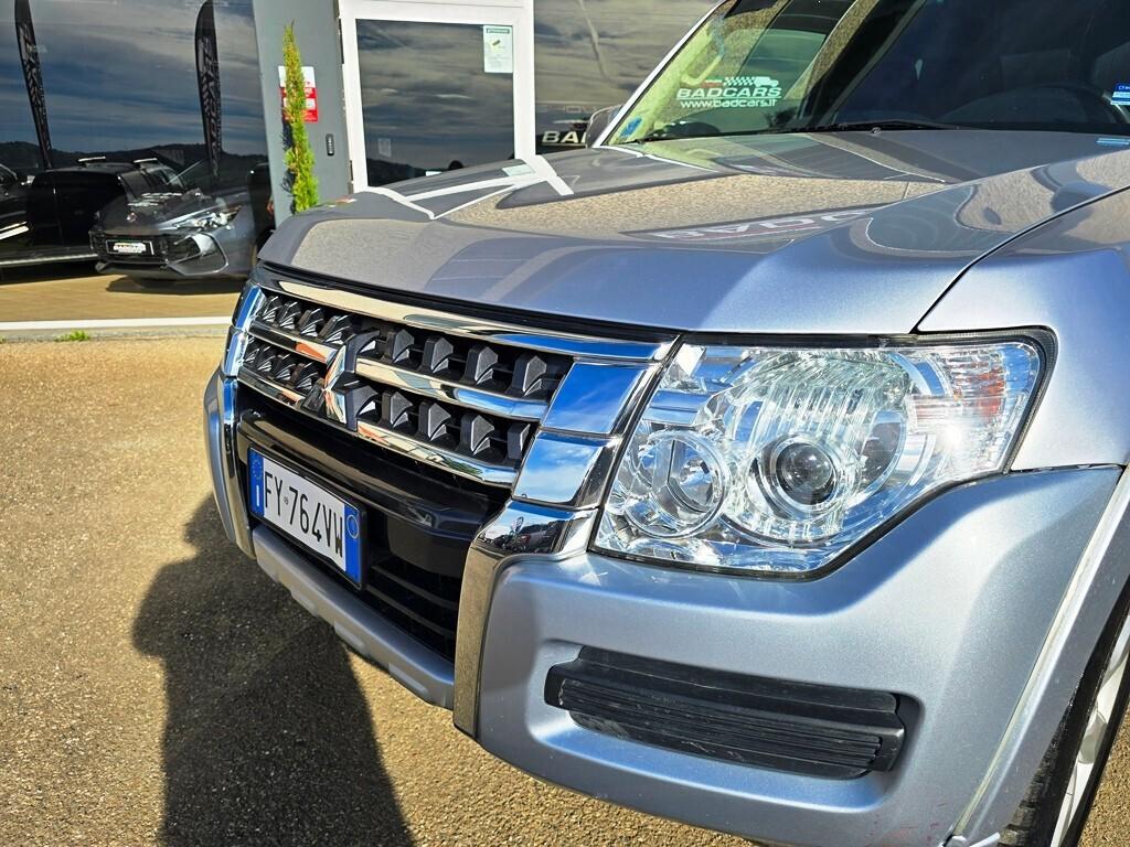 Mitsubishi Pajero 3.2 DI-D 190CV INSTYLE