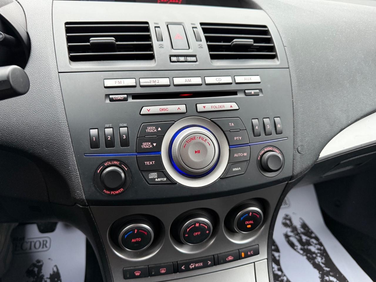 Mazda 3 1.6 MZ-CD 109 CV 5p. Advanced Unico Top