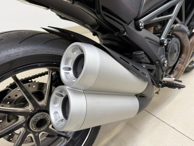 DUCATI Diavel CARBON