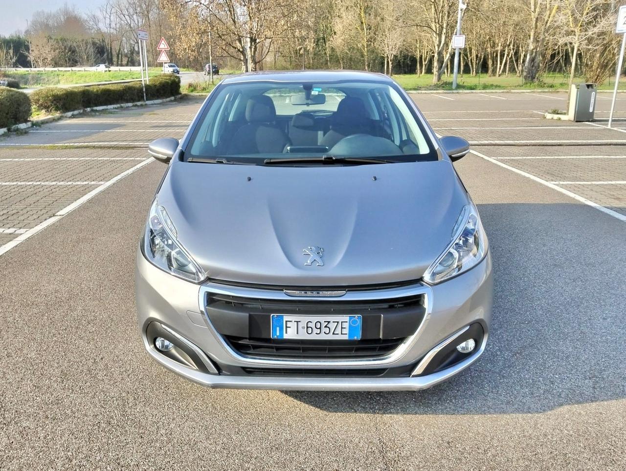 Peugeot 208 PureTech 82Cv 5P*Cerchi*Clima*Usb