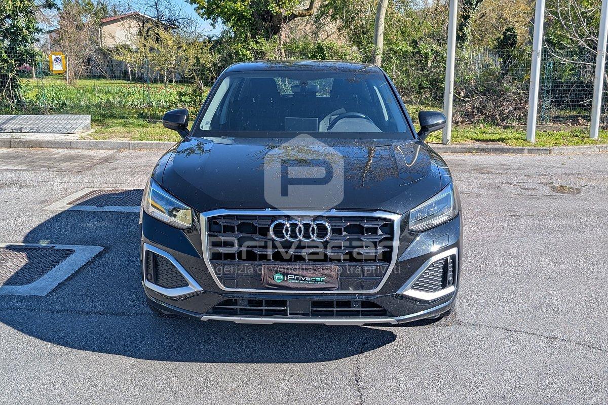 AUDI Q2 30 TDI S tronic Business