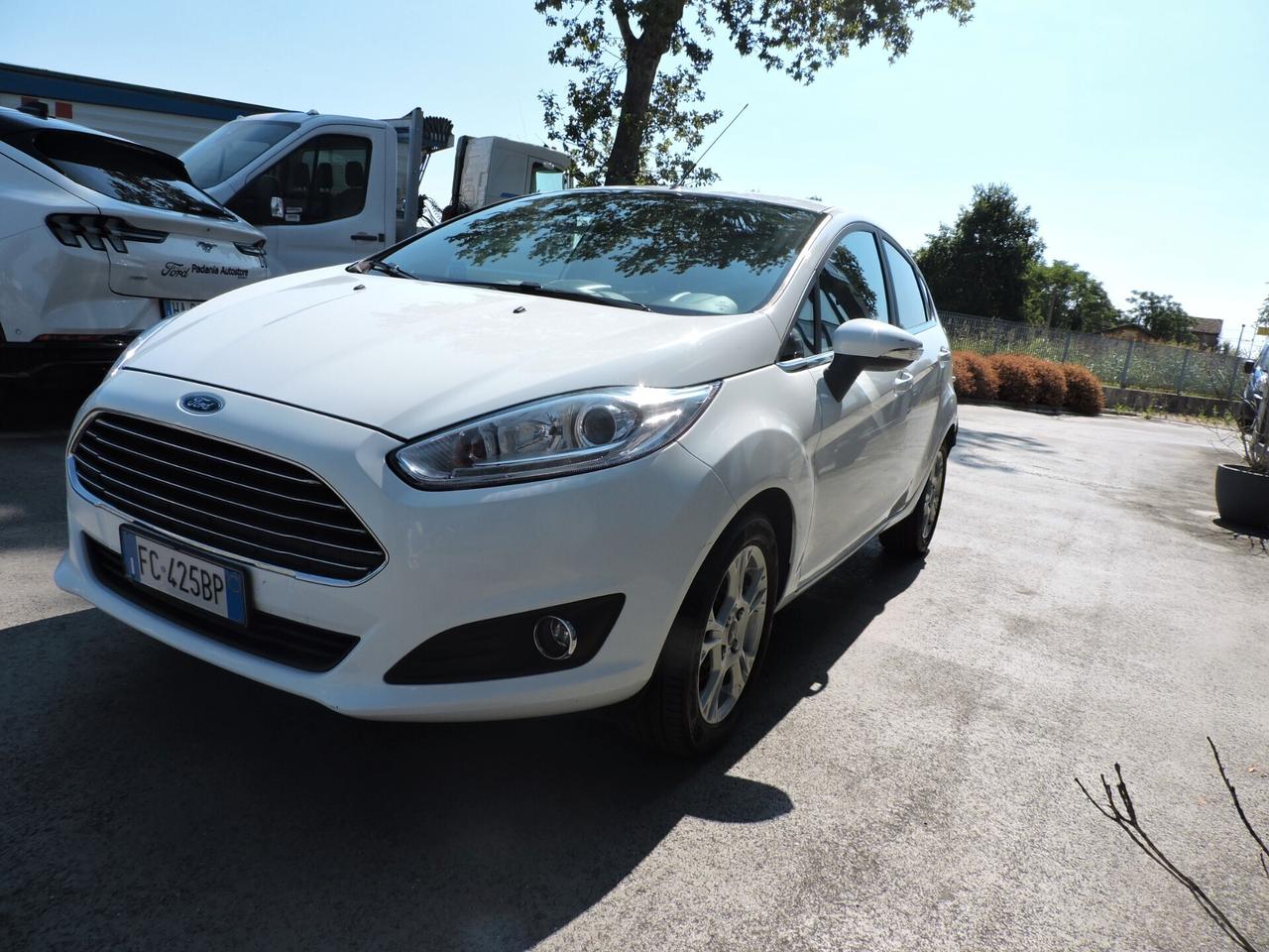 Ford Fiesta 1.5 TDCi 75CV 5 porte Titanium