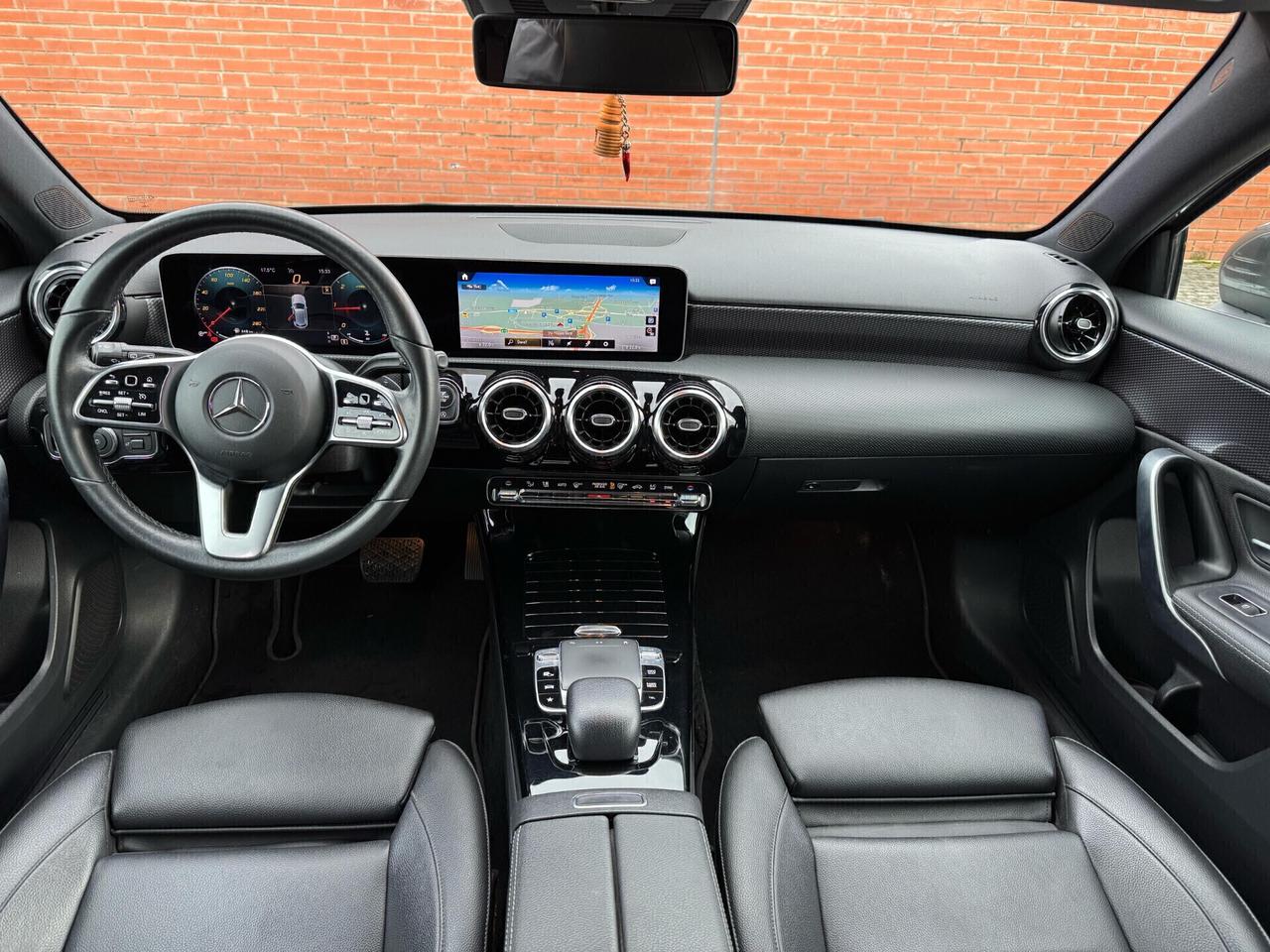 Mercedes-benz A 180 A 180 d Automatic Sport
