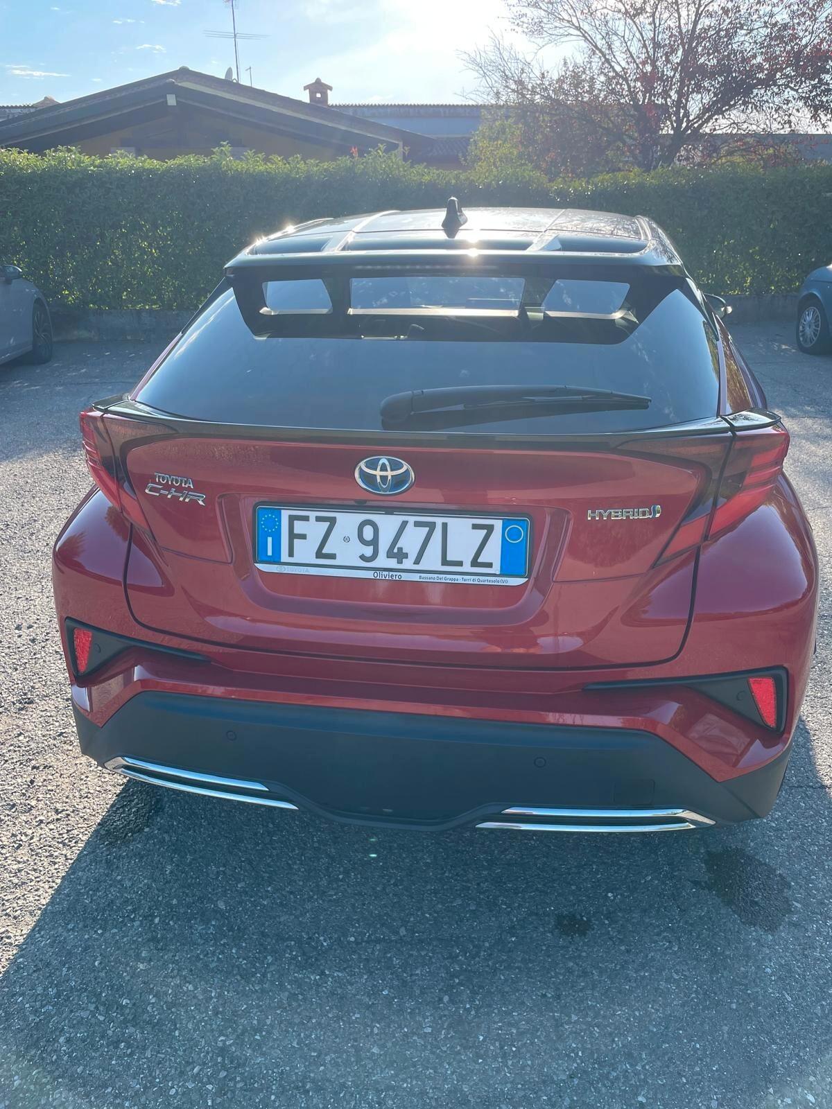 Toyota C-HR 1.8 Hybrid E-CVT Lounge