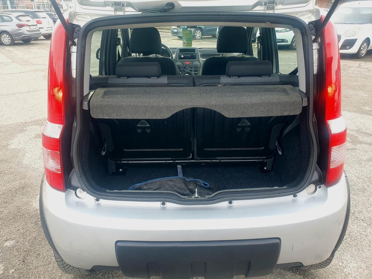 Fiat Panda 1.3 MJT 16V DPF 4x4 Climbing