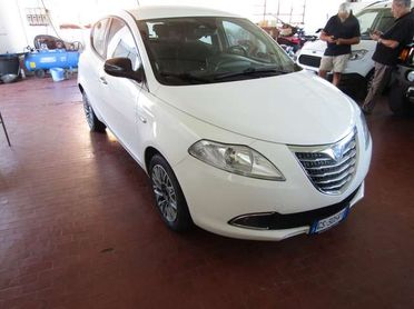 Lancia Ypsilon Ypsilon 1.2 8v Platinum eco scic