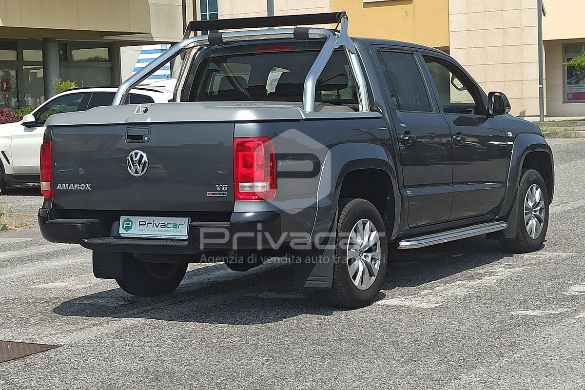 VOLKSWAGEN Amarok 3.0 V6 TDI 4MOTION BMT permanente aut. DC Comfortline
