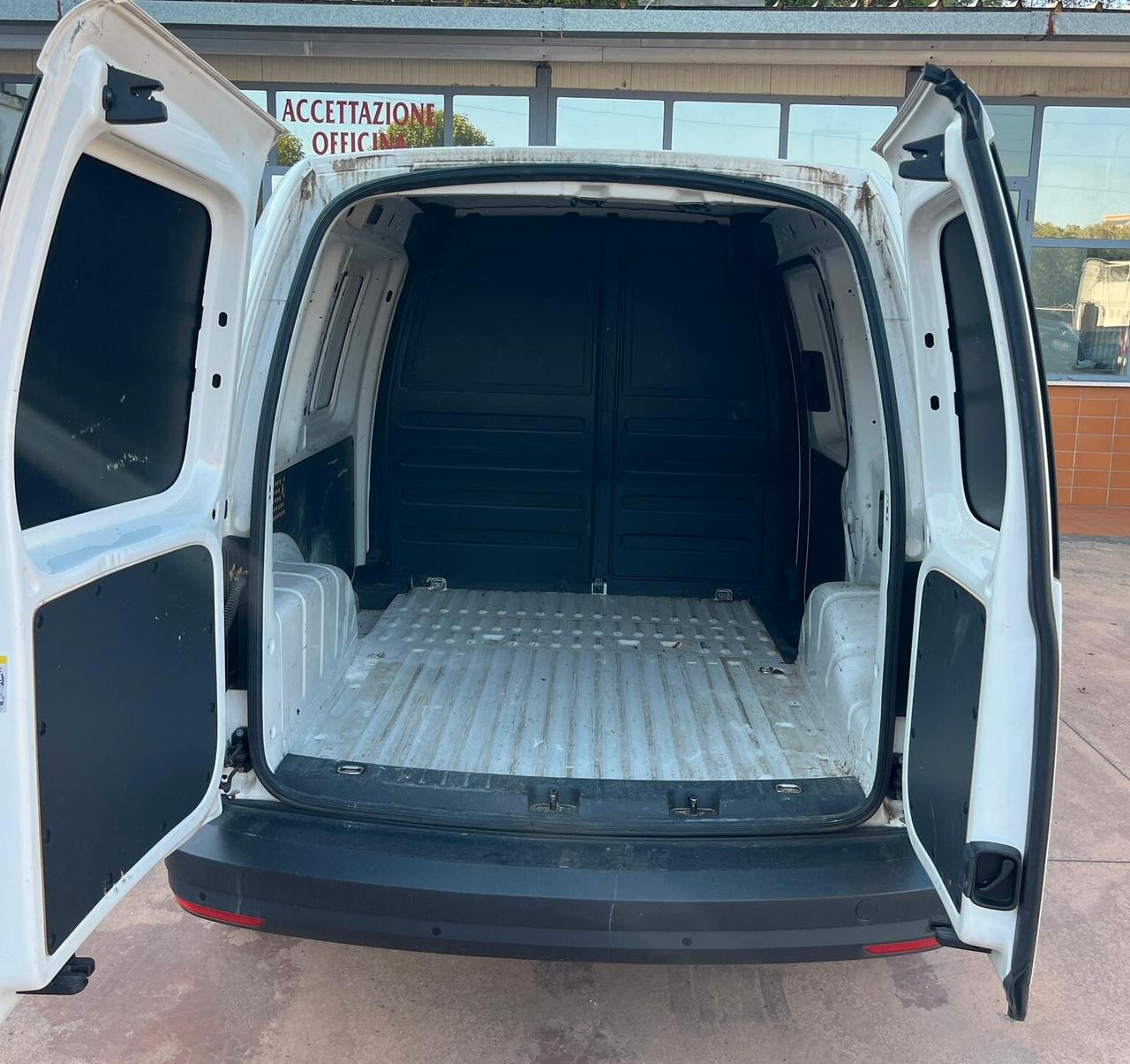 Volkswagen Caddy 2.0 TDI 102 CV Furgone
