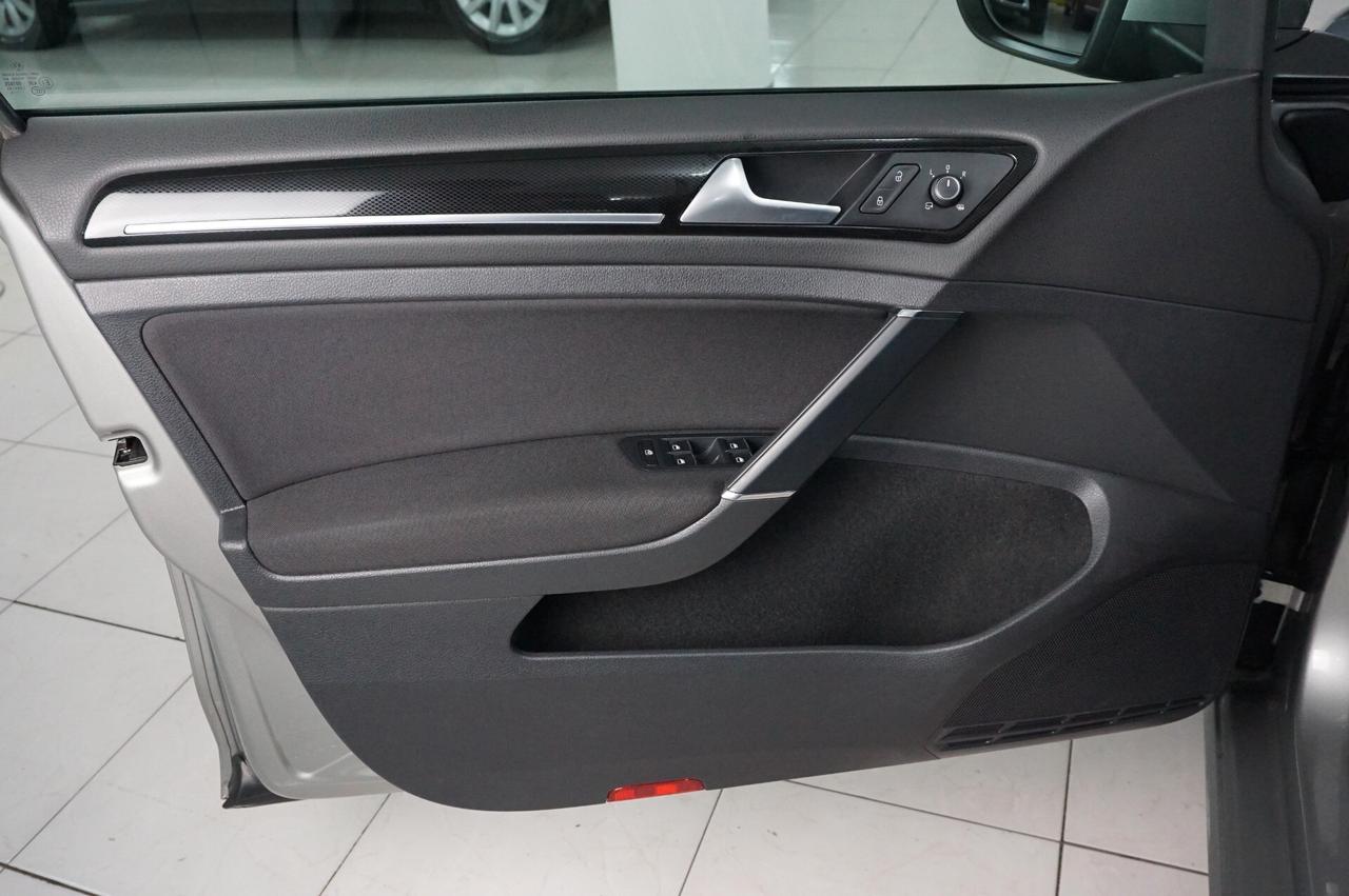 Volkswagen Golf 2.0 TDI 5p. Highline BlueMotion Technology