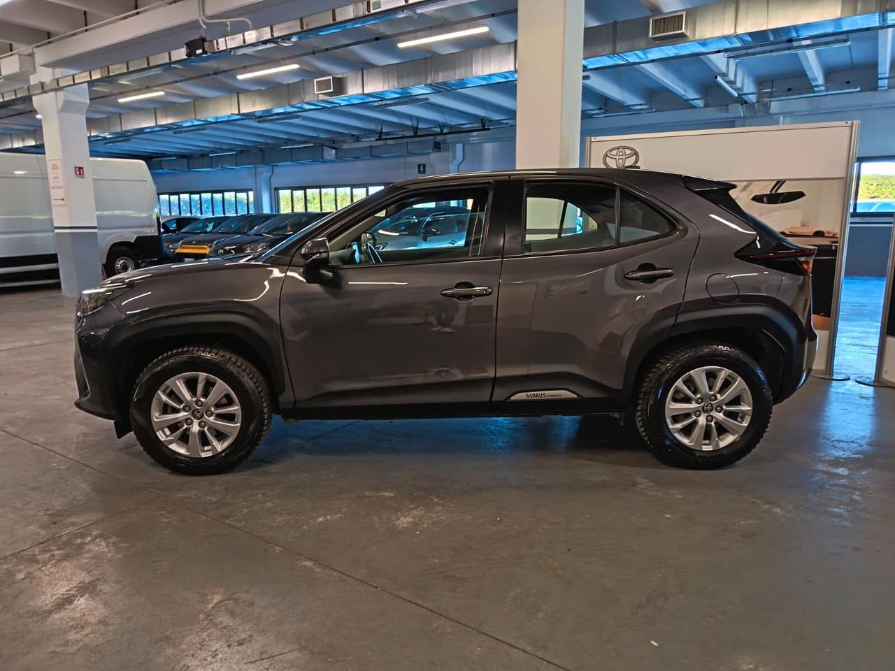 Toyota Yaris Cross 1.5 Hybrid E-CVT Business