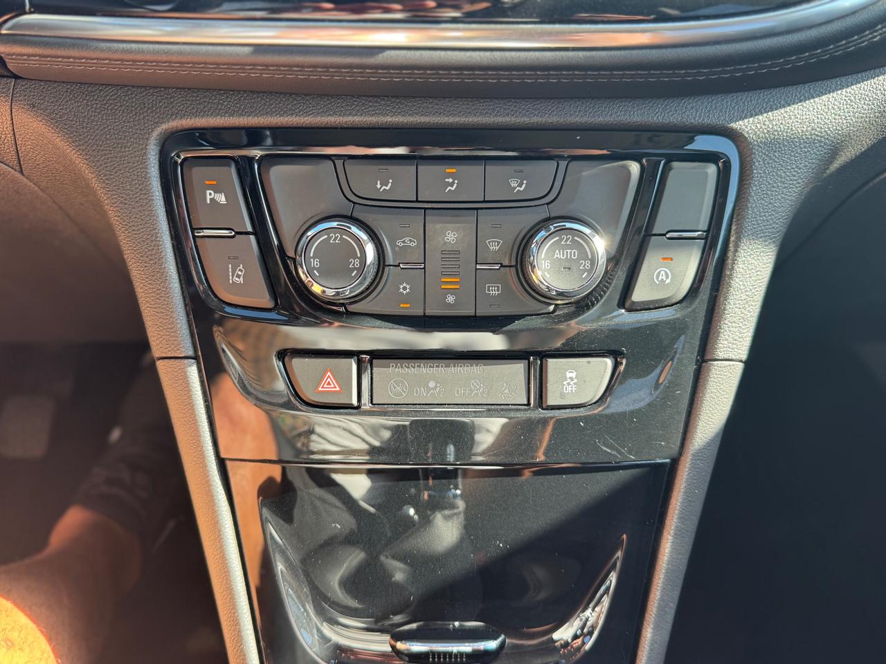 Opel Adam 1.4 Jam Gpl-tech 87cv E6