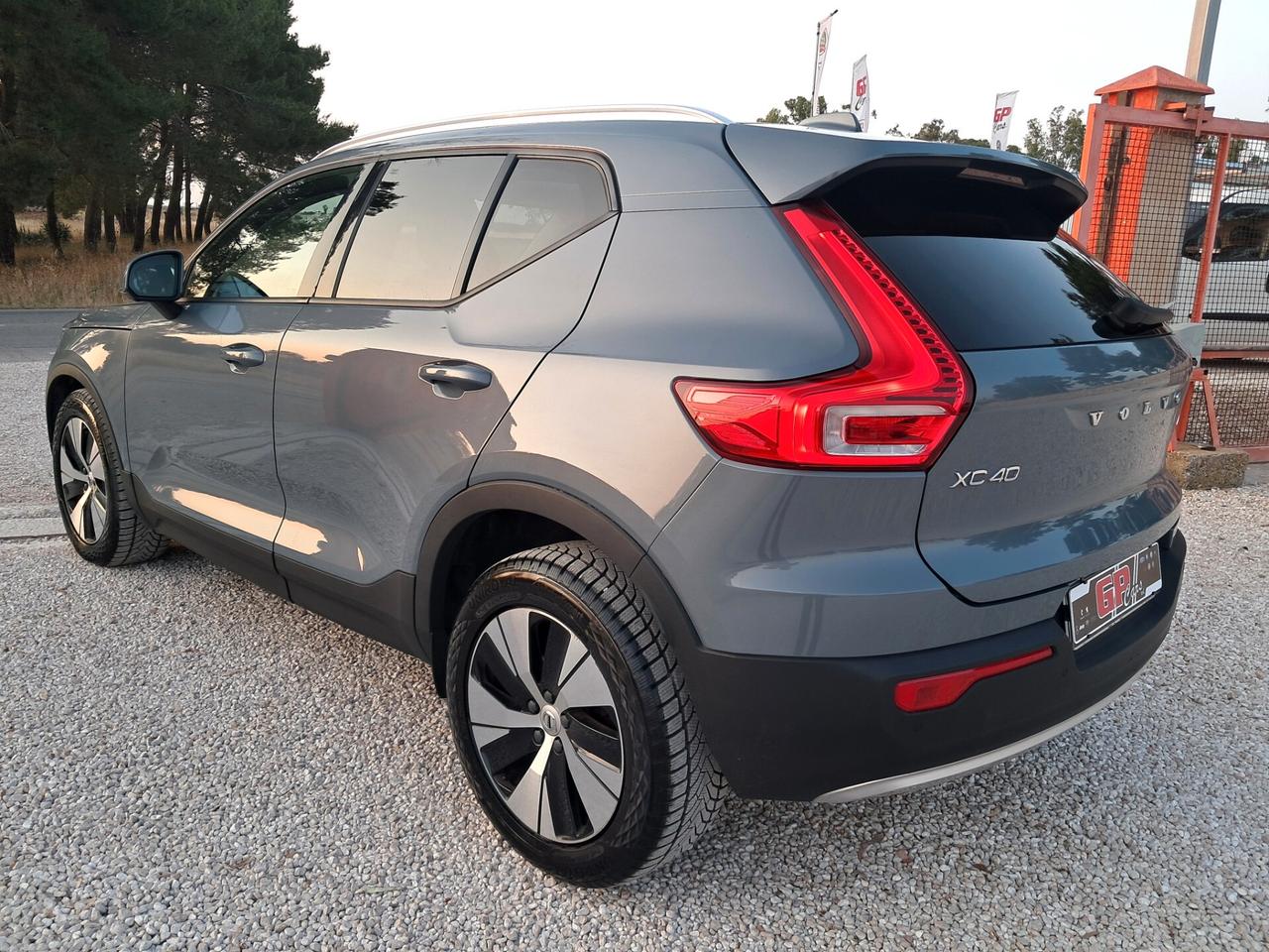 Volvo XC40-2.0-150CV*TETTO*CAM360°*LED*NAVI
