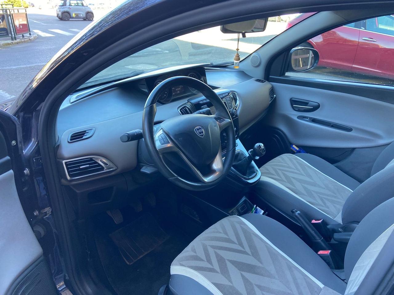 Lancia Ypsilon Opening Edition 1.2 LPG #10193