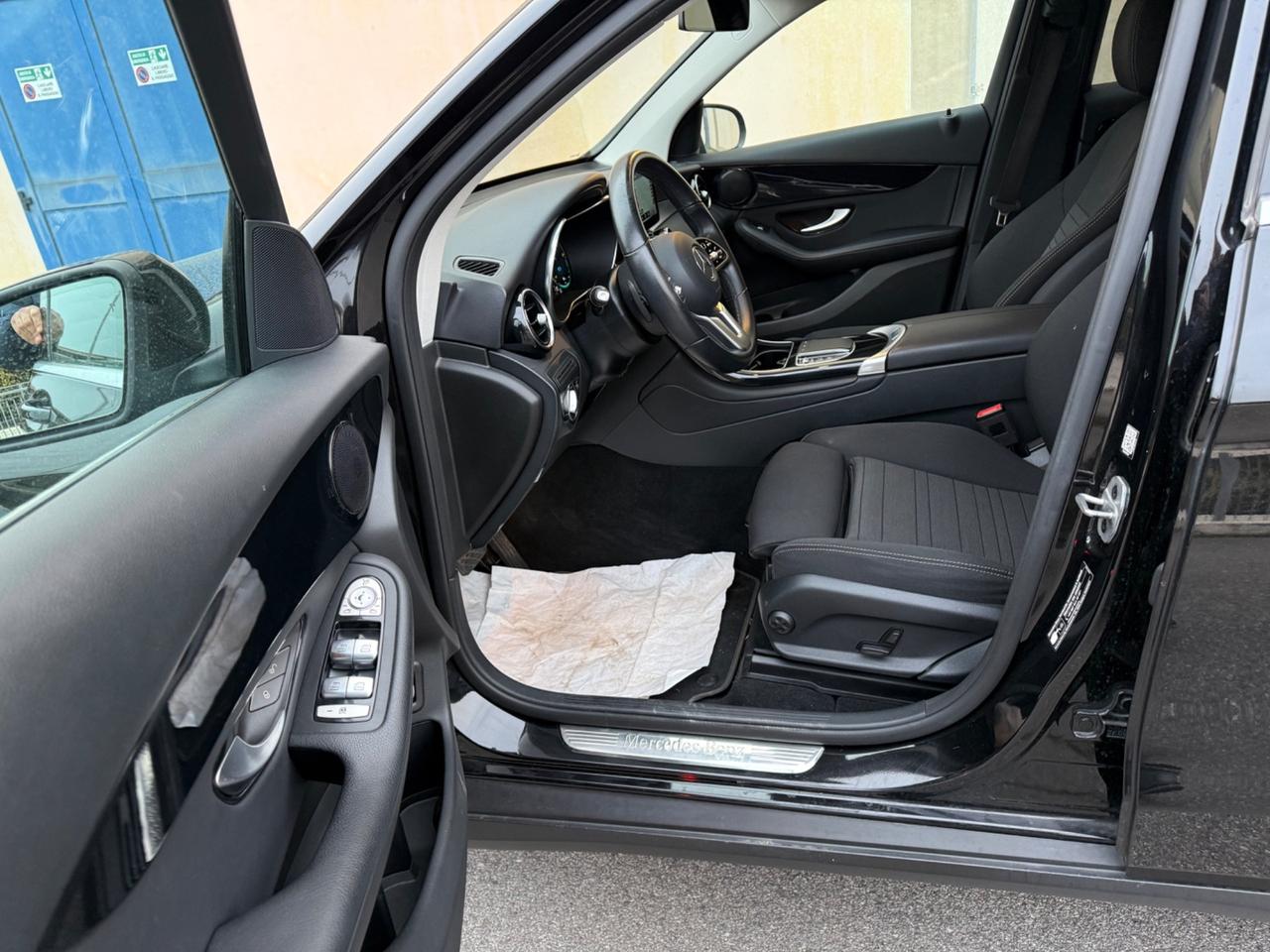 Mercedes-benz GLC 300 de 4Matic Plug-in hybrid Sport