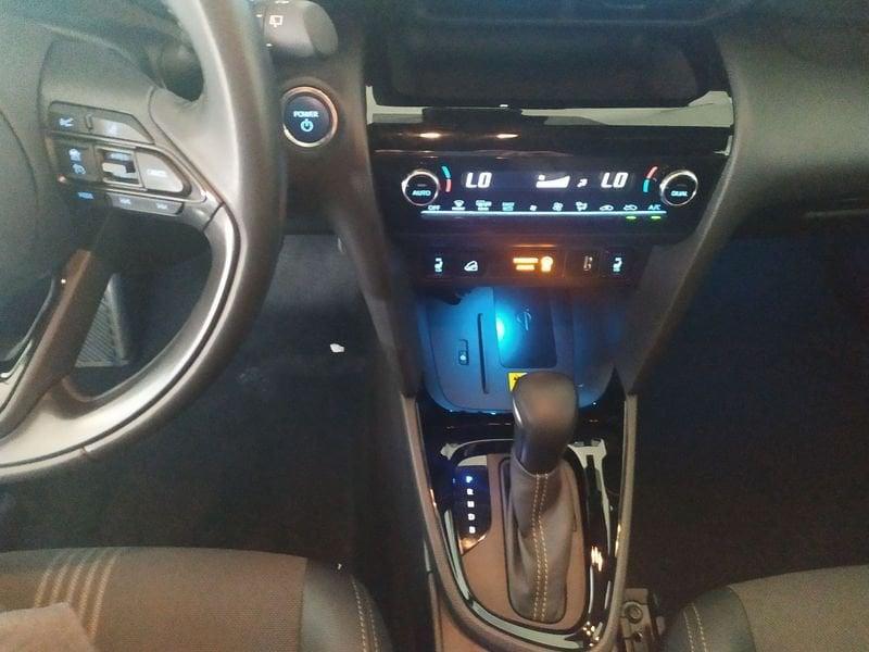 Toyota Yaris Cross Yaris Cross 1.5 Hybrid 5p. E-CVT AWD-i Adventure