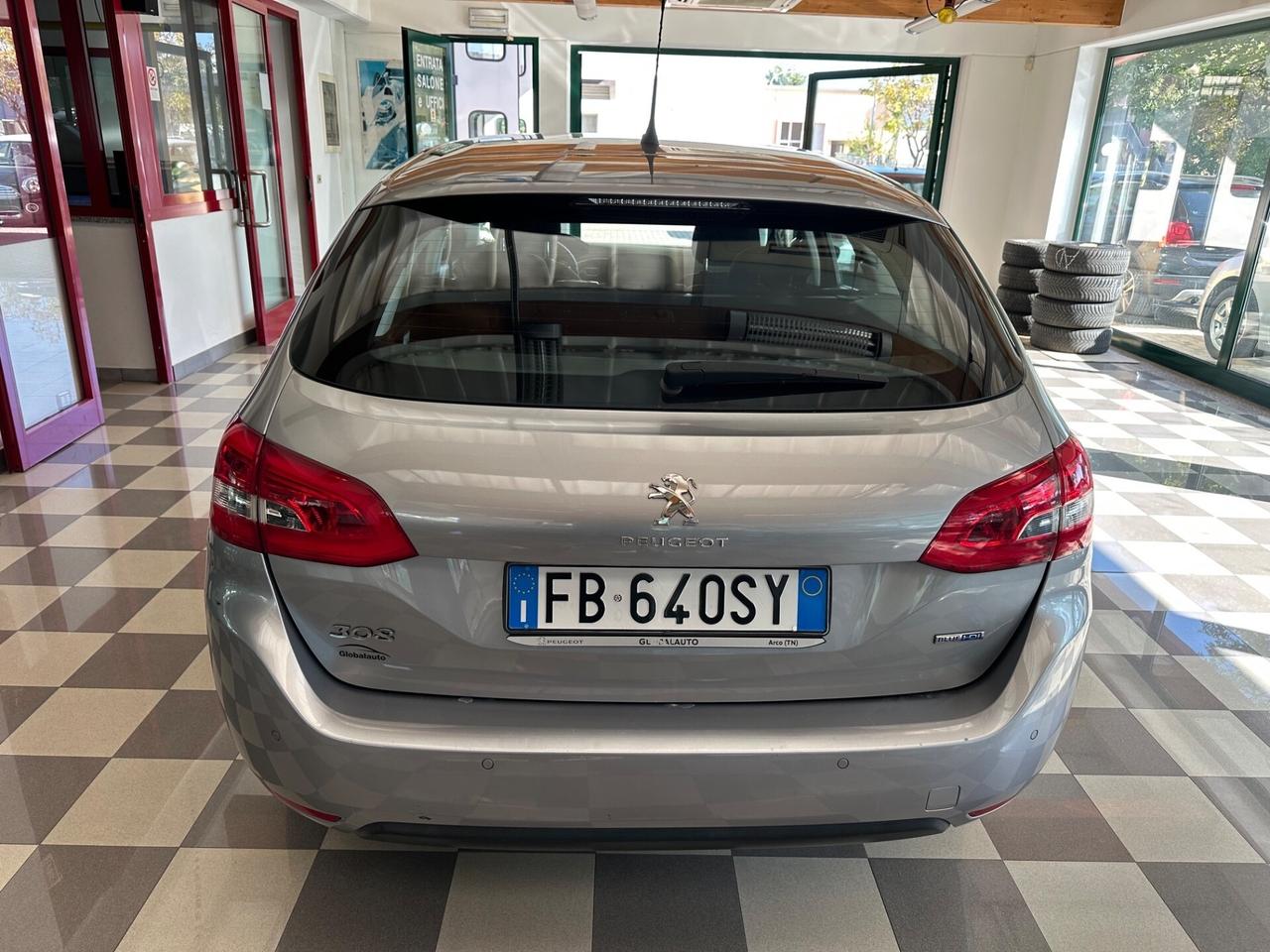 Peugeot 308 BlueHDi 120 S&S SW Business