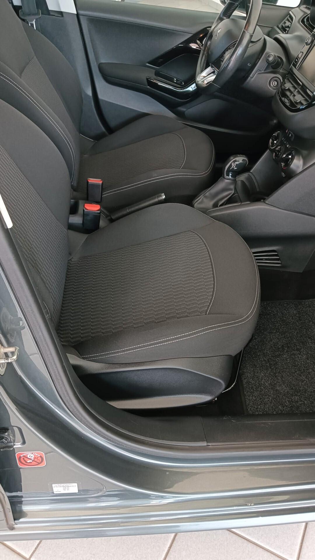 Peugeot 208 BlueHDi 75 5 porte Active