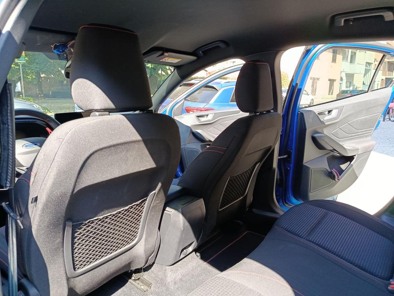 Ford Focus 1.0 EcoBoost ST Line #6238