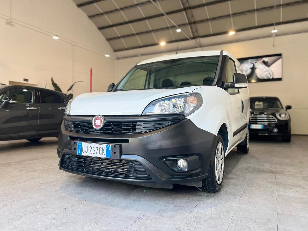 Fiat Doblo DOBLò 1.6 MJT 105 CV 3 POSTI LOUNGE 2022 *UNICOPRO* *52MILAKM*
