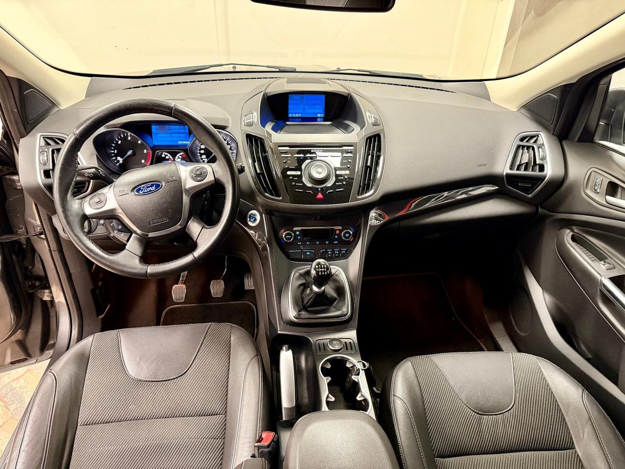 Ford Kuga 2.0 TDCI 140 CV 4WD Titanium