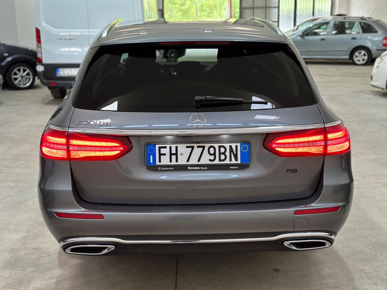 Mercedes-benz E 220d SPORT PREMIUM UNICOPR GARANZ