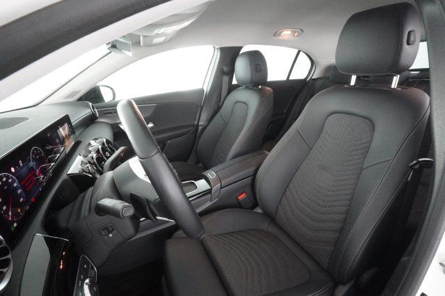 MERCEDES-BENZ A 180 A 180 Automatic Progressive Advanced