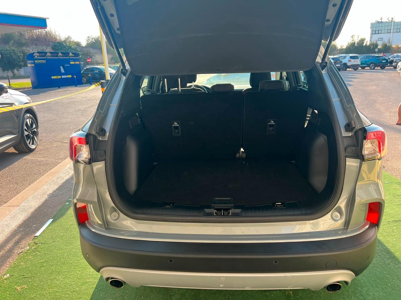 Ford Kuga 2.0 EcoBlue 150 CV aut. AWD Titanium Business