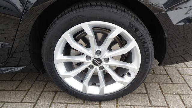AUDI A4 Avant 40 TDI S tronic Business Advanced