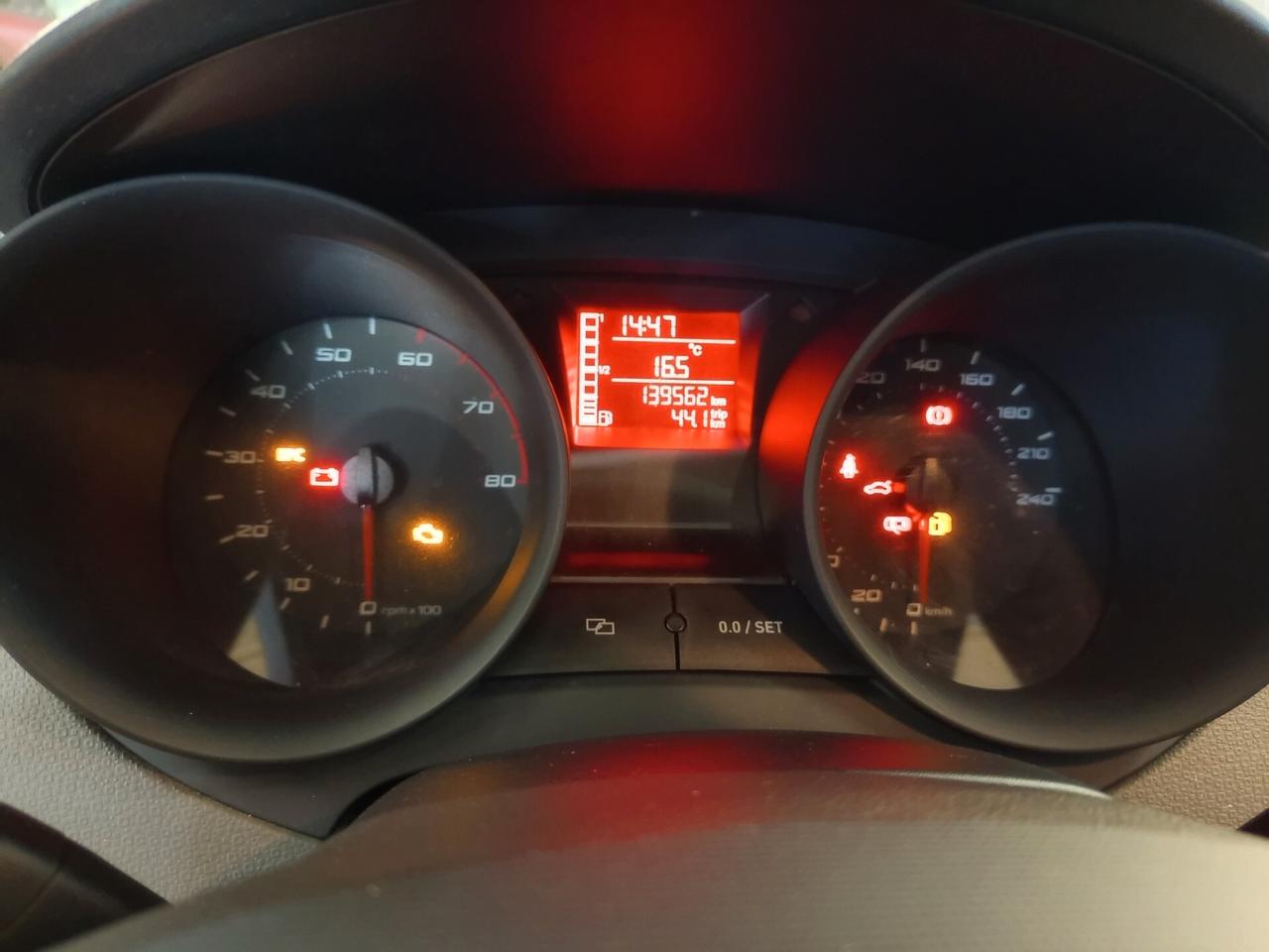 Seat Ibiza 1.2 benzina-gpl, 139 Mila chilometri. Ok neopatentati