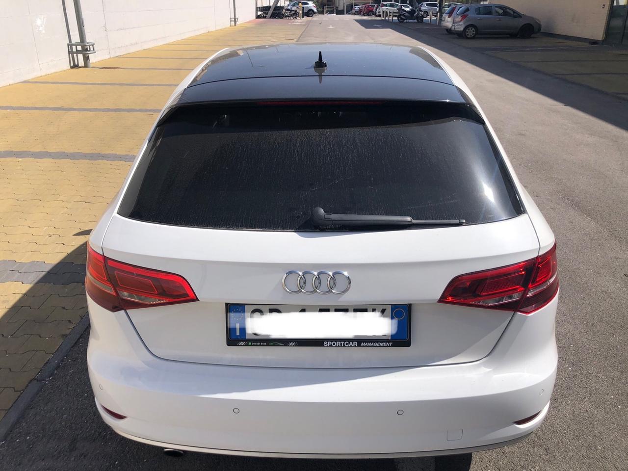 Audi A3 Sportback 1.6 Tdi 116cv Ambition S-Line