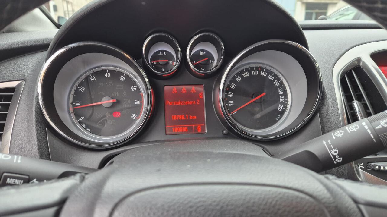 Opel Astra 1.6 T 16V 5 porte Cosmo