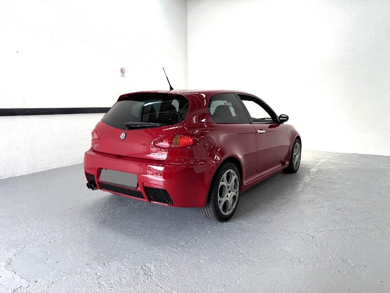 ALFA ROMEO 147 3.2i V6 24V cat 3 porte GTA