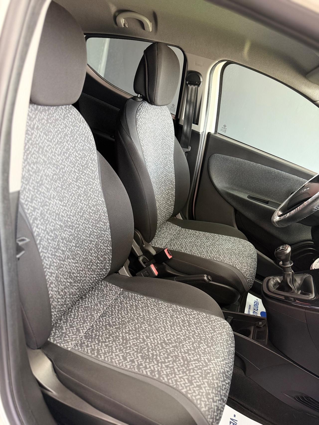 Lancia Ypsilon 0.9 TwinAir Gold 12/2020