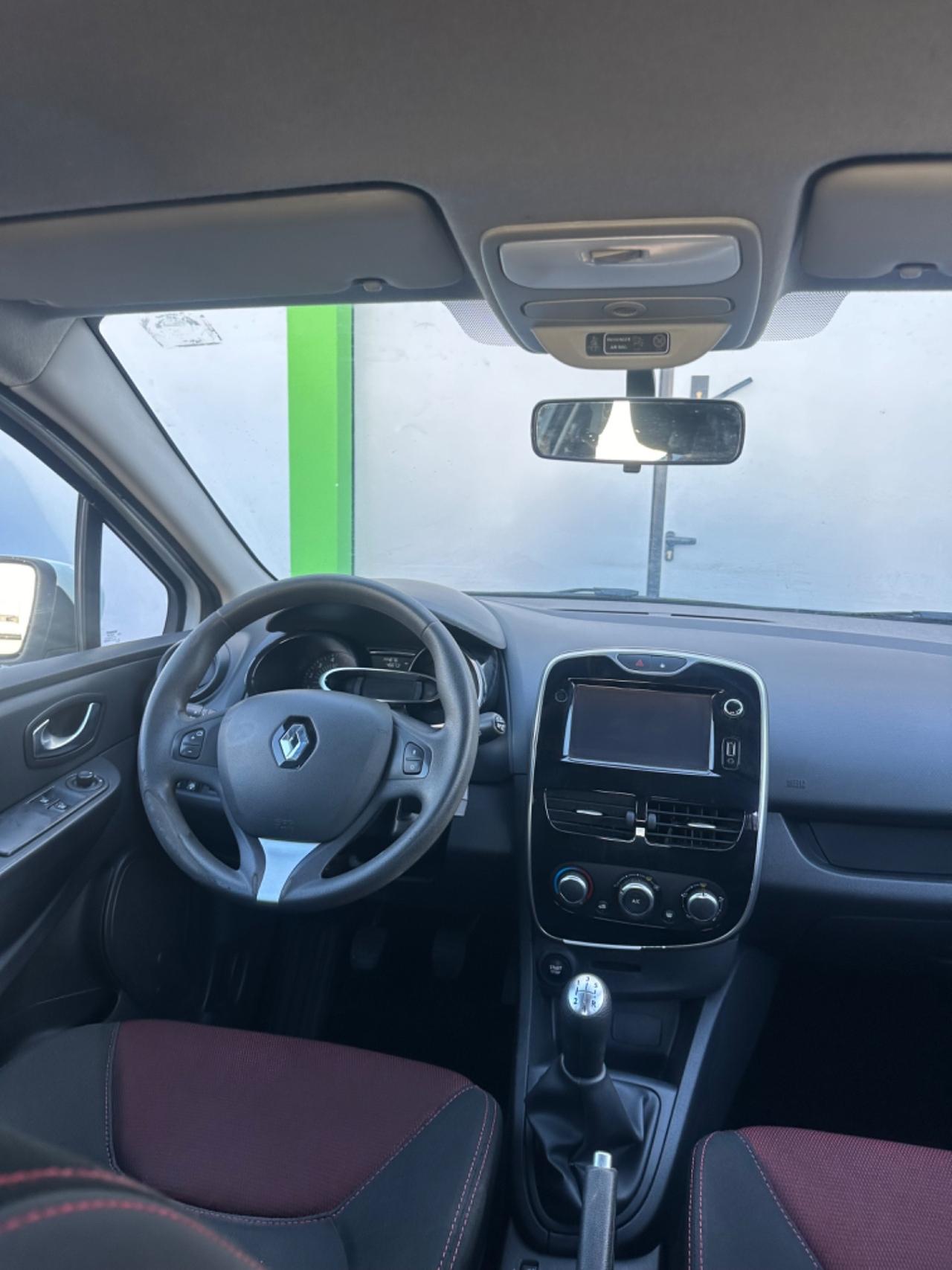 Renault Clio dCi 8V 75 CV Start&Stop 5 porte Energy Duel