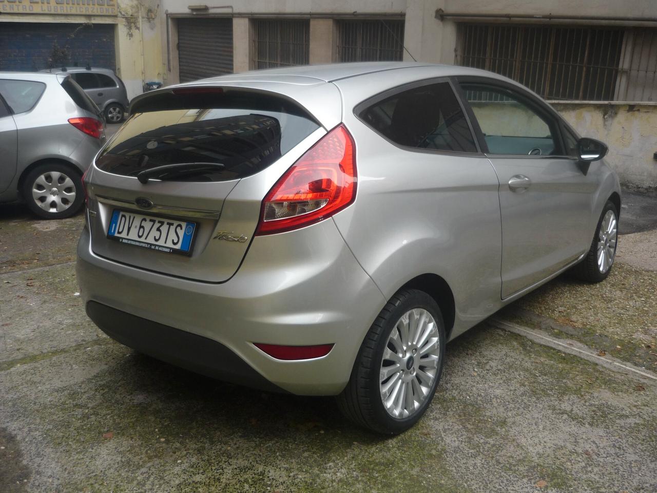 Ford Fiesta Fiesta+ 1.4 TDCi 68CV 3 porte