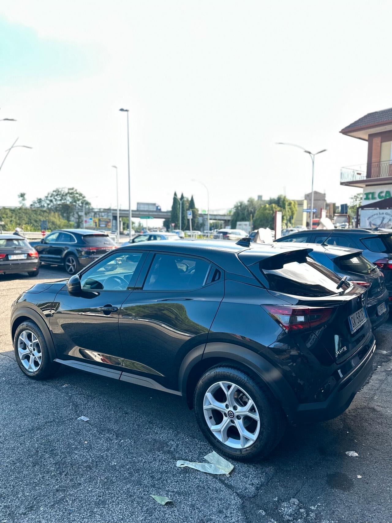 Nissan Juke 1.0 DIG-T 114 CV N-Connecta