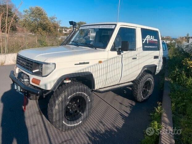 Toyota Land Cruiser 2.5 TD Cinesino