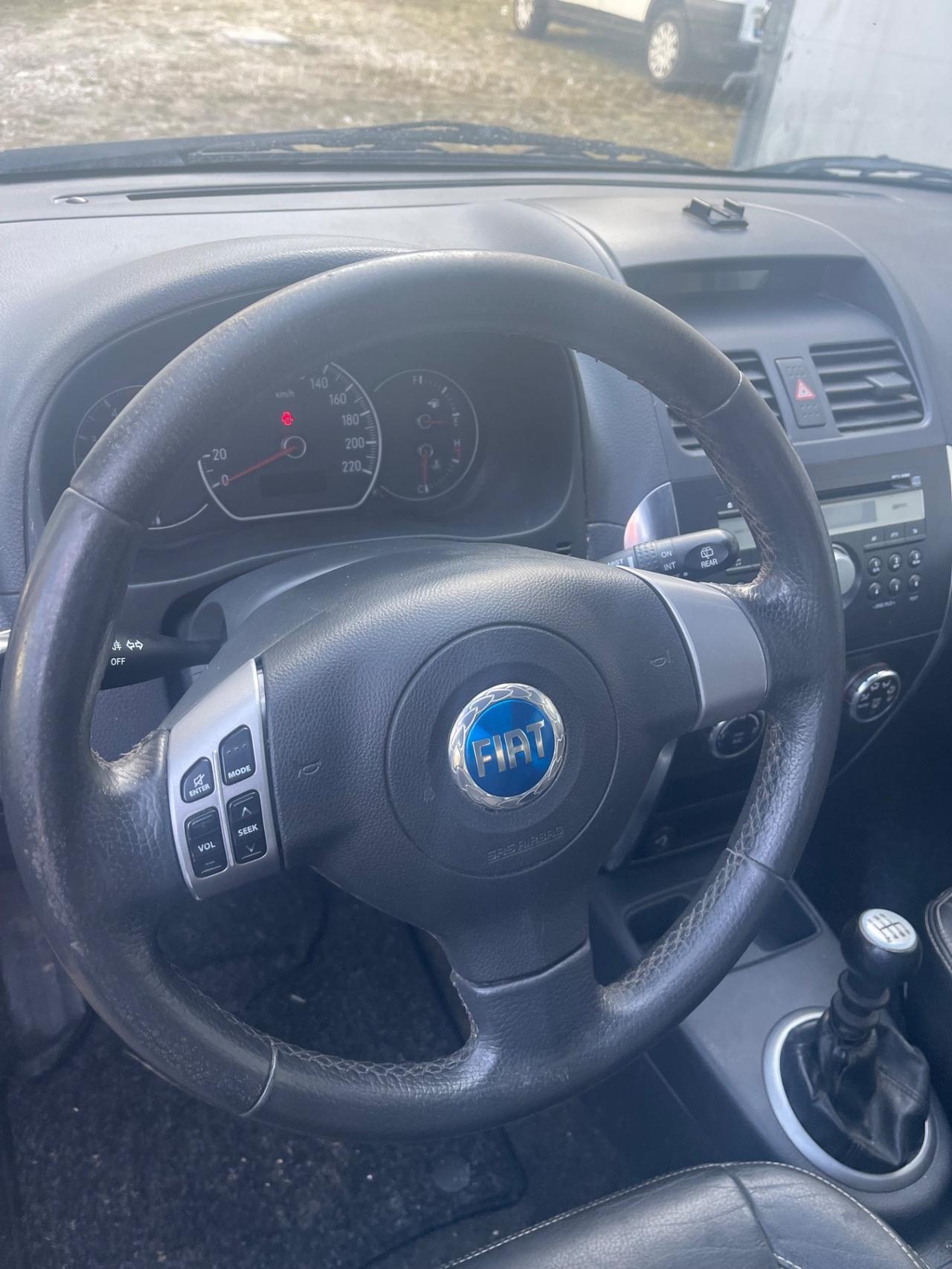 Fiat Sedici 1.9 MJT 4x4 Experience