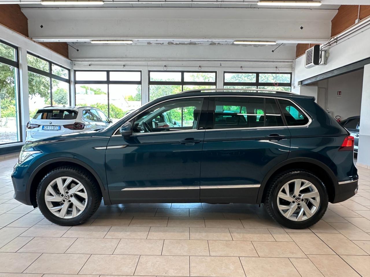 VOLKSWAGEN TIGUAN ELEGANCE 4MOTION 2.0 TDI DSG *MATRIX*CARPLAY*LUCI*