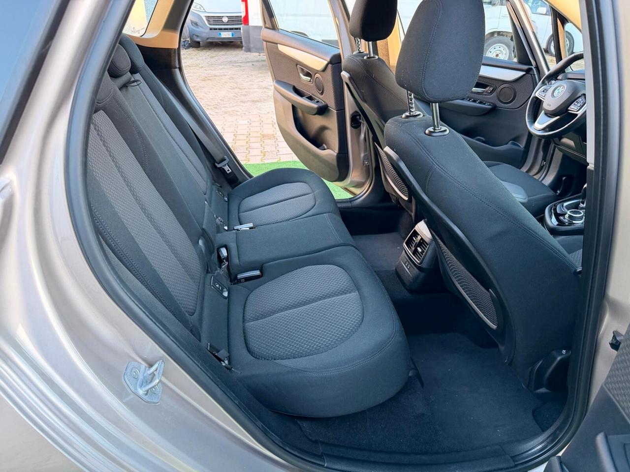 Bmw 216d Active Tourer nessun vincolo di finanziamento